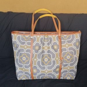 🌞🏝️👜Brighton coated canvas with leather trim large tote.